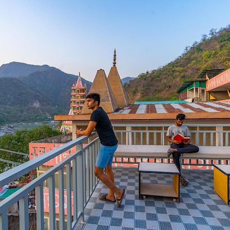 Madpackers Rishikesh Laxman Jhula Hostel Kültér fotó