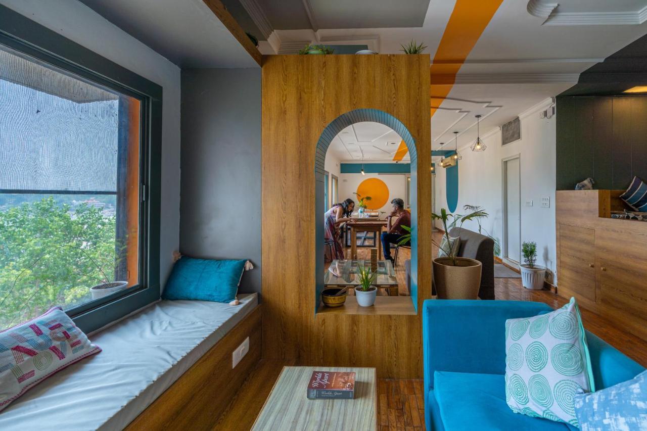 Madpackers Rishikesh Laxman Jhula Hostel Kültér fotó