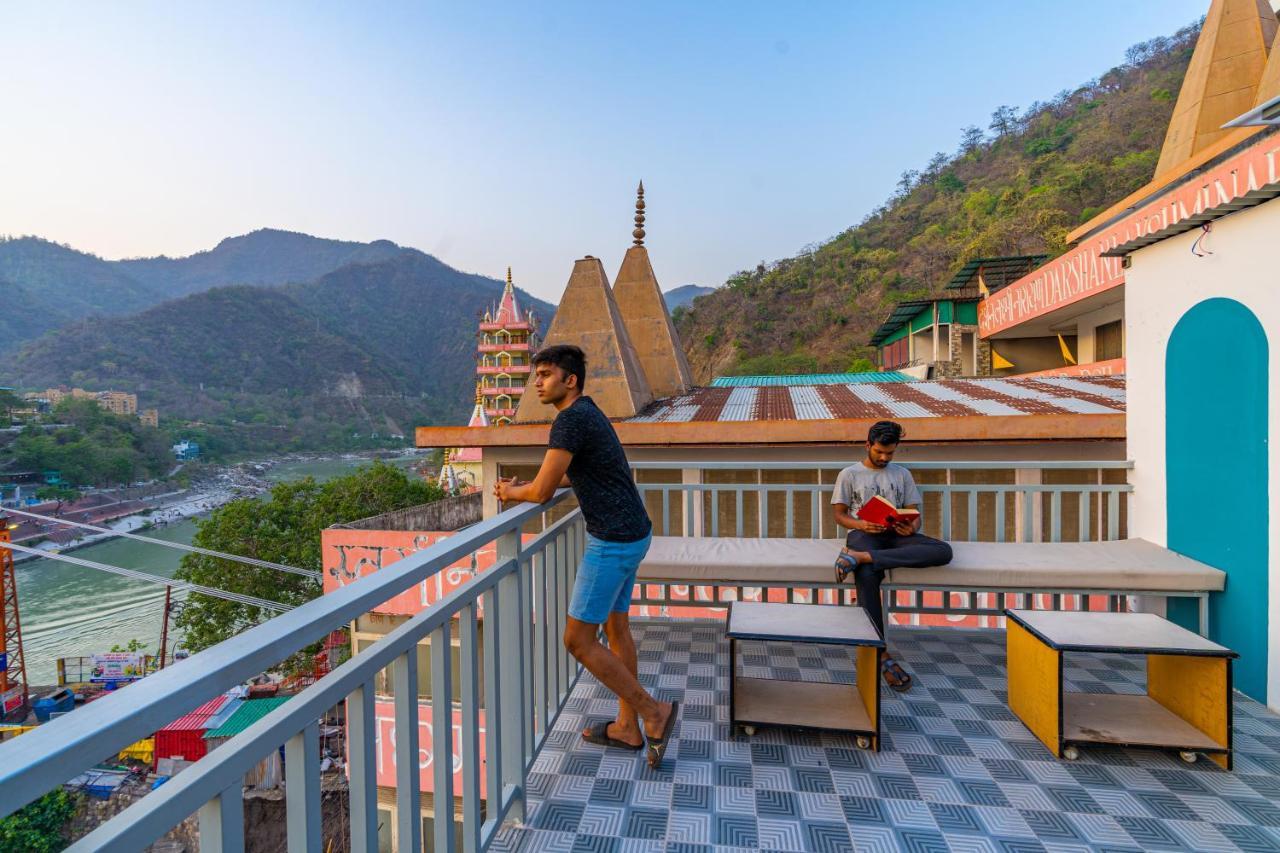 Madpackers Rishikesh Laxman Jhula Hostel Kültér fotó